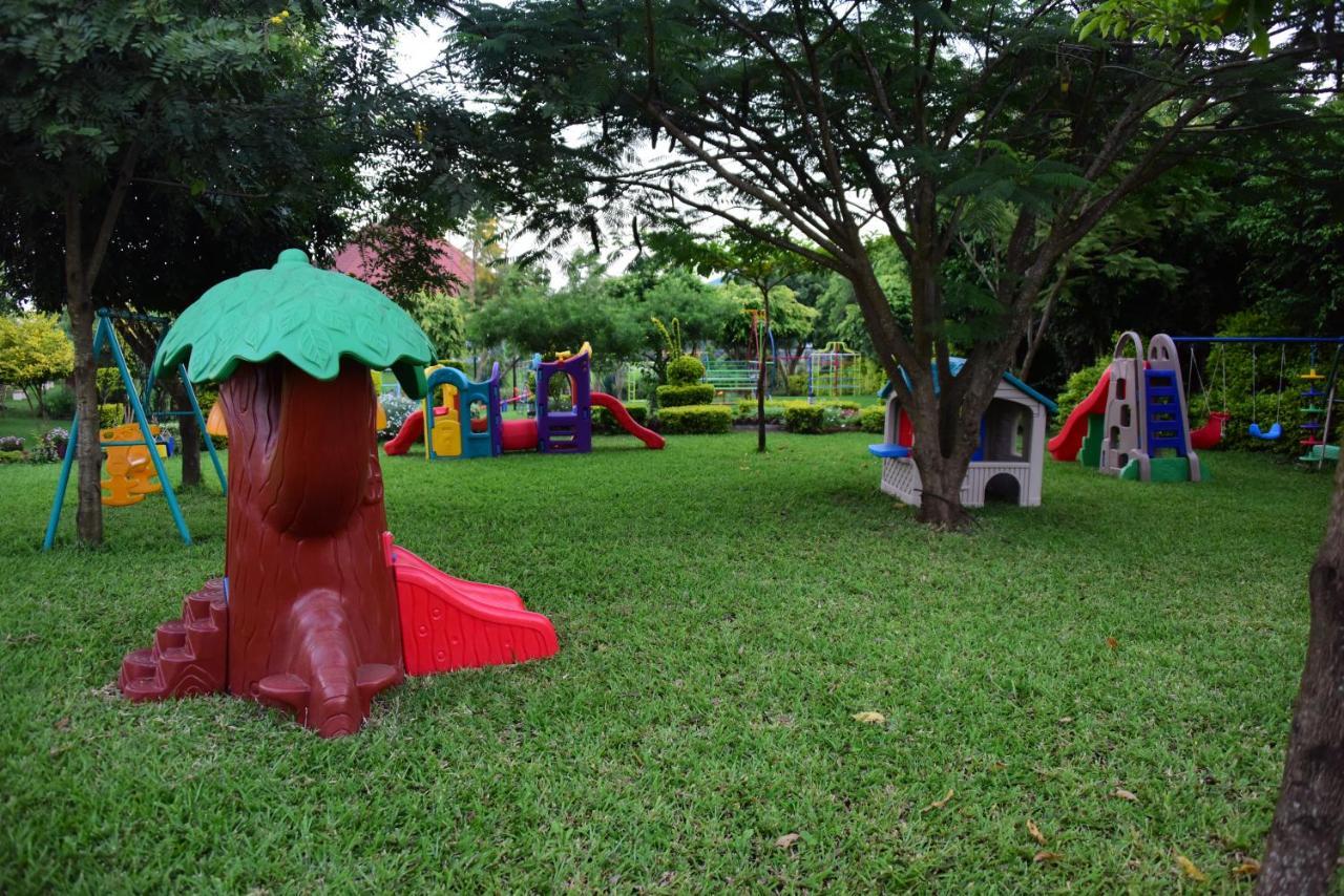 Fun Retreat Resort, Hotel And Ayurveda Spa Arusha Exteriér fotografie